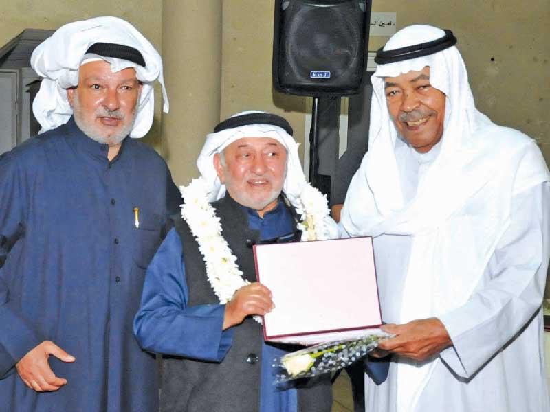 الفرج مكرماً غلوم بحضور السلمان 