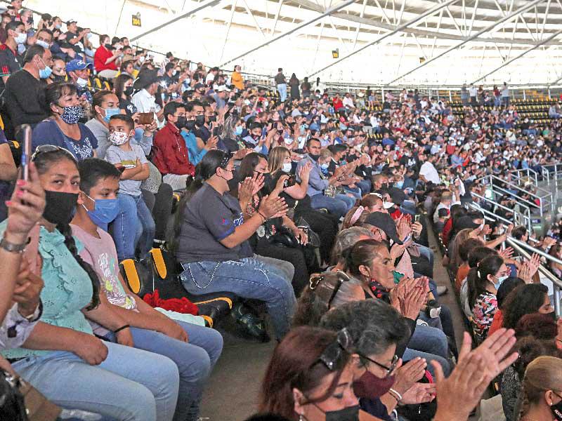 الجماهير المكسيكية