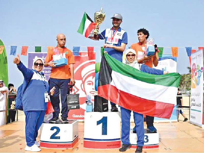 حسن سمير على منصة التتويج