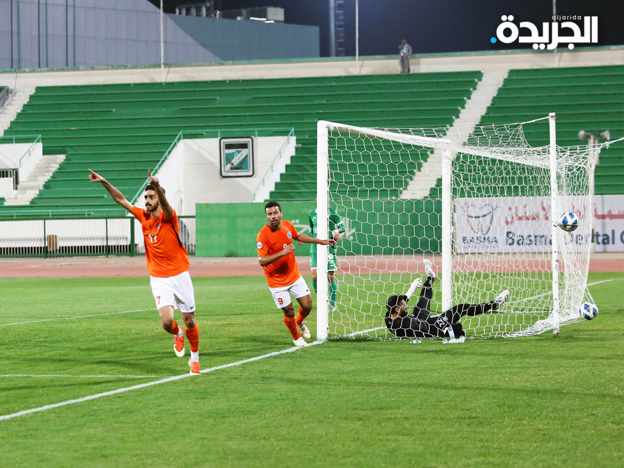 كاظمة يتصدر الدوري الكويتي الممتاز