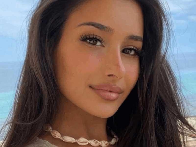 الغيرة تفرق بين عروس وصديقتها