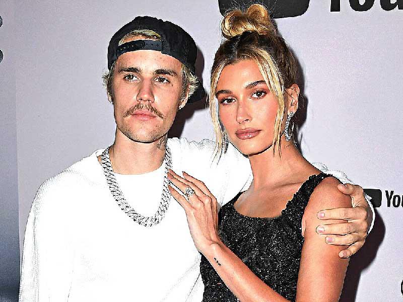 عارضة الأزياء هايلي بالدوين زوجة المغني الكندي جاستن بيبر