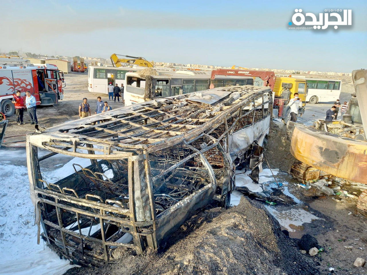 جانب من الحريق