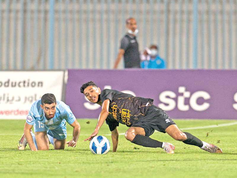 لحظة تربص... عيد الرشيدي وحمد القلاف في لقاء سابق