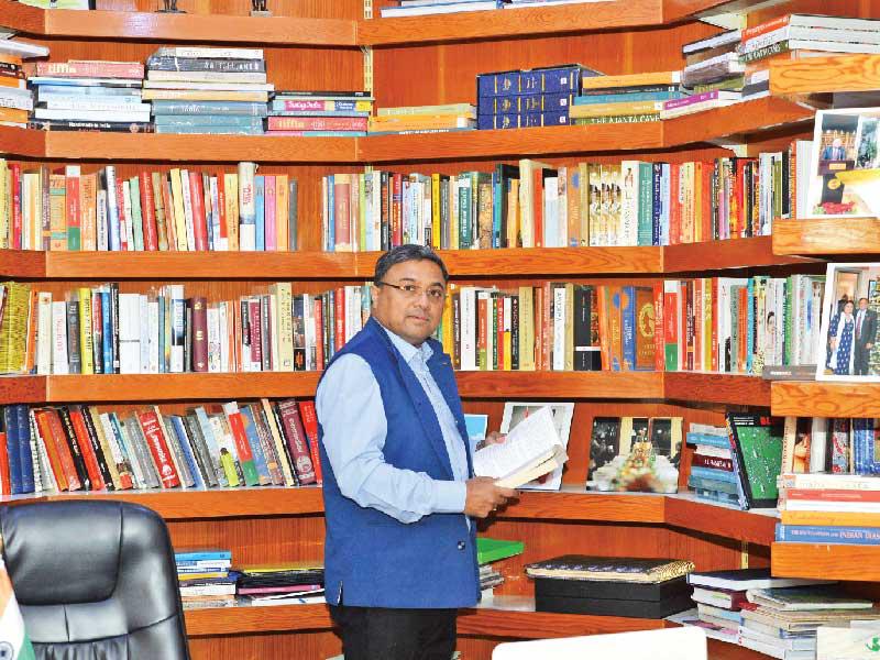 السفير الهندي لدى الكويت سيبي جورج 