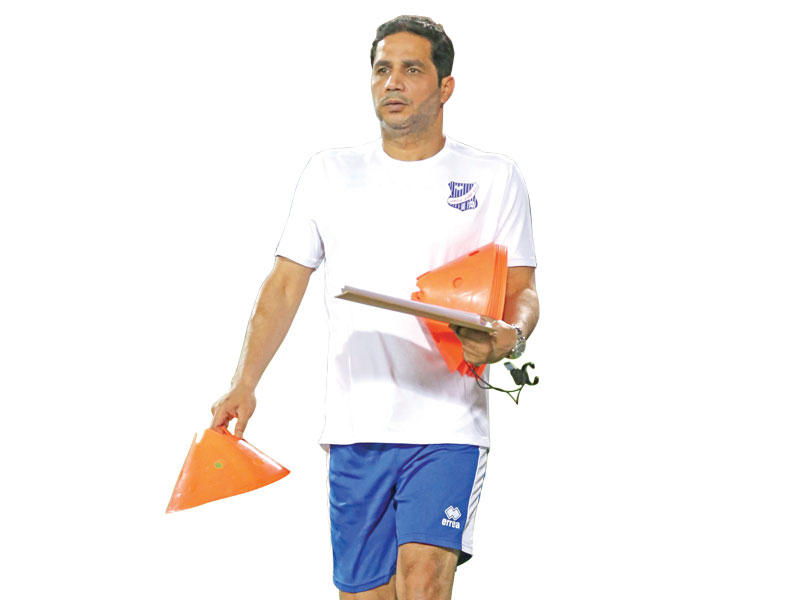 المدرب المساعد للتضامن جمال القبندي