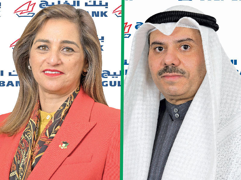  رئيس مجلس إدارة البنك جاسم مصطفى بودي -  مديرة إدارة الموارد البشرية سلمى الحجاج