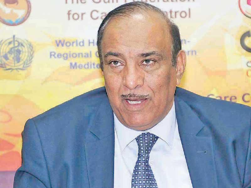 رئيس رابطة الأورام واستشاري الأورام  د. خالد الصالح