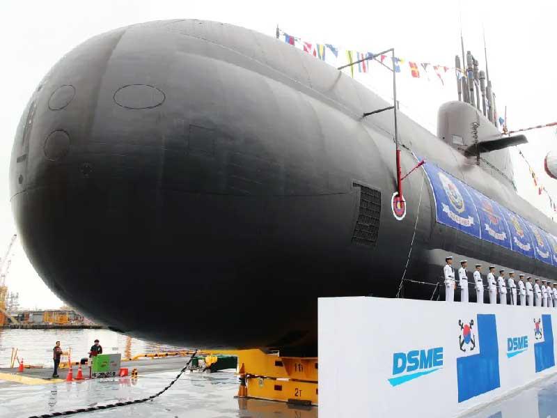 غواصة نووية كورية