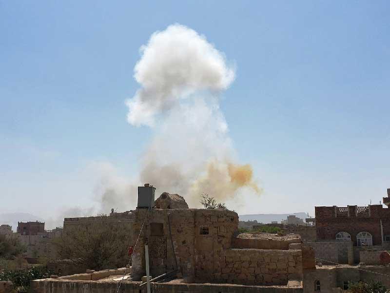 التحالف يضرب أهداف عسكرية في صنعاء
