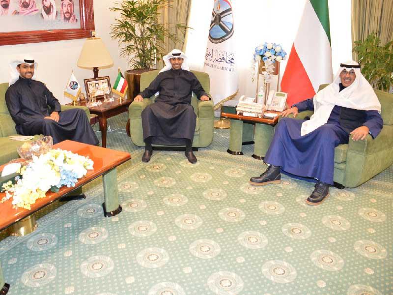 جانب من اجتماع المحافظ مع مسؤولي سافكس