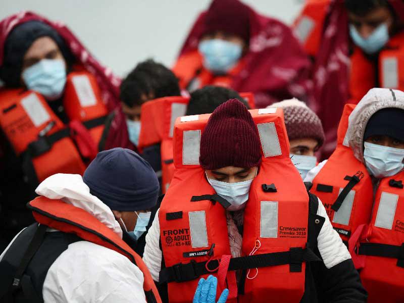 آلاف المهاجرين غير الشرعيين