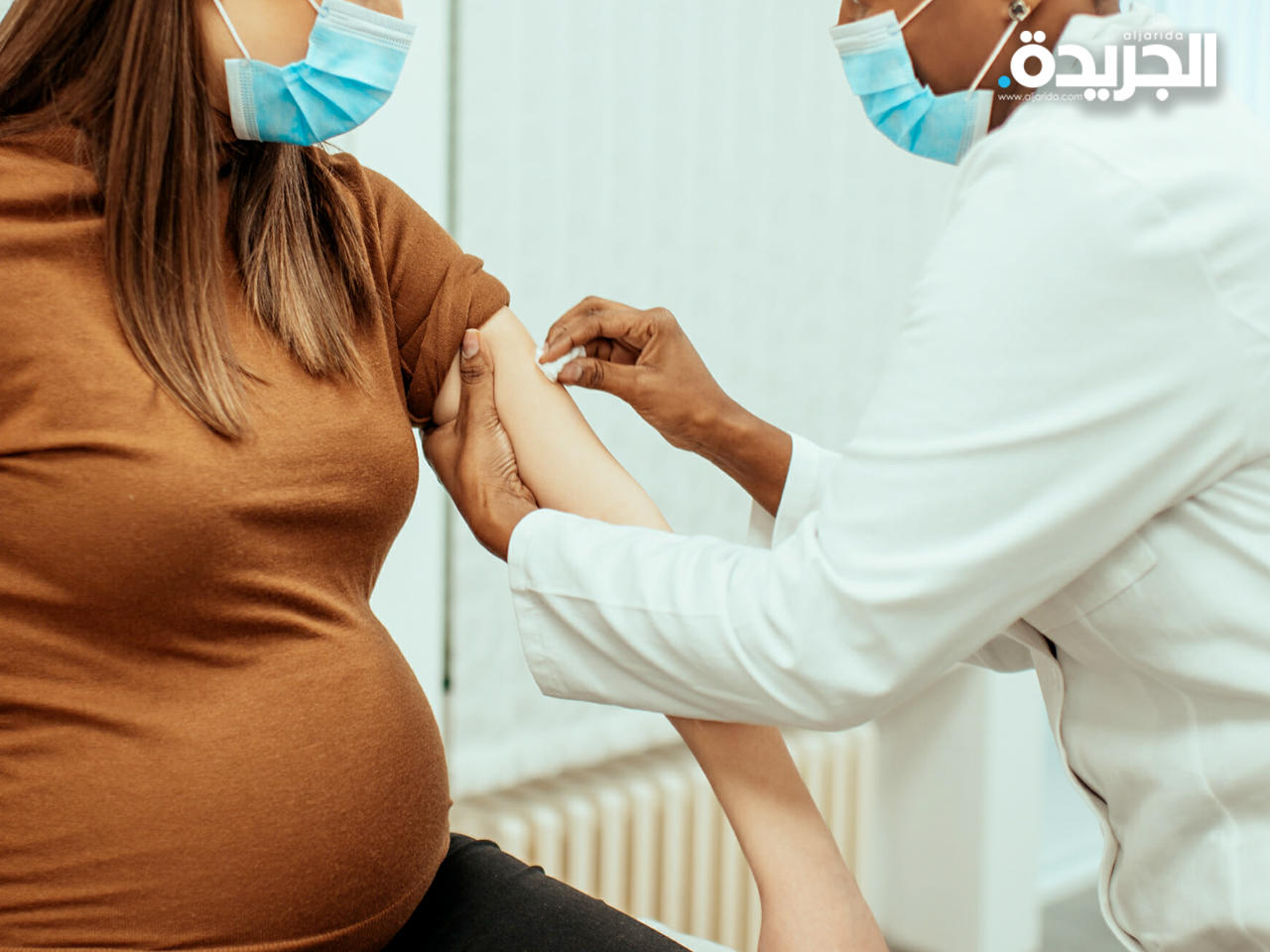 دراسة: التطعيم ضد «كورونا» أثناء الحمل غير مرتبط بمشكلات الولادة