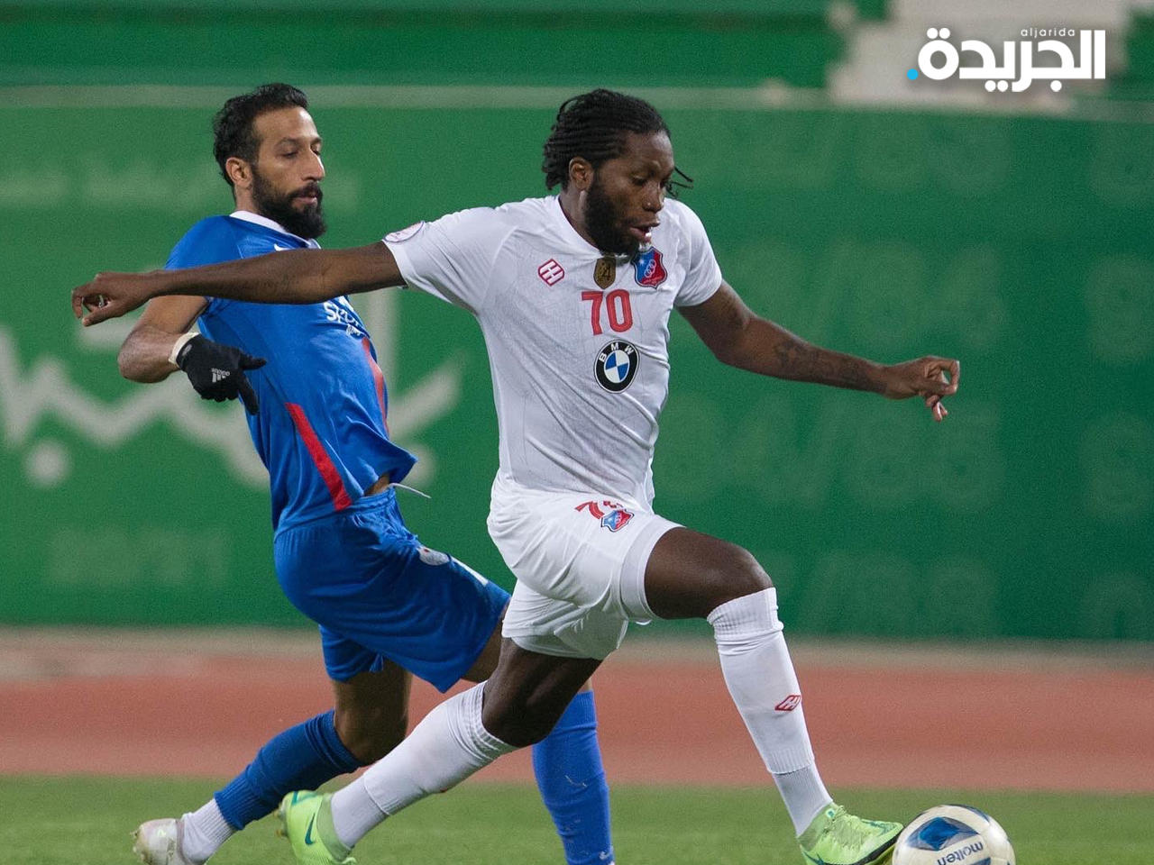 «الأبيض» يعتلي صدارة الدوري الكويتي