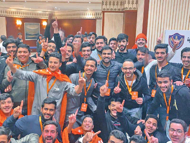 فرحة فوز قائمة الفكر الطلابي