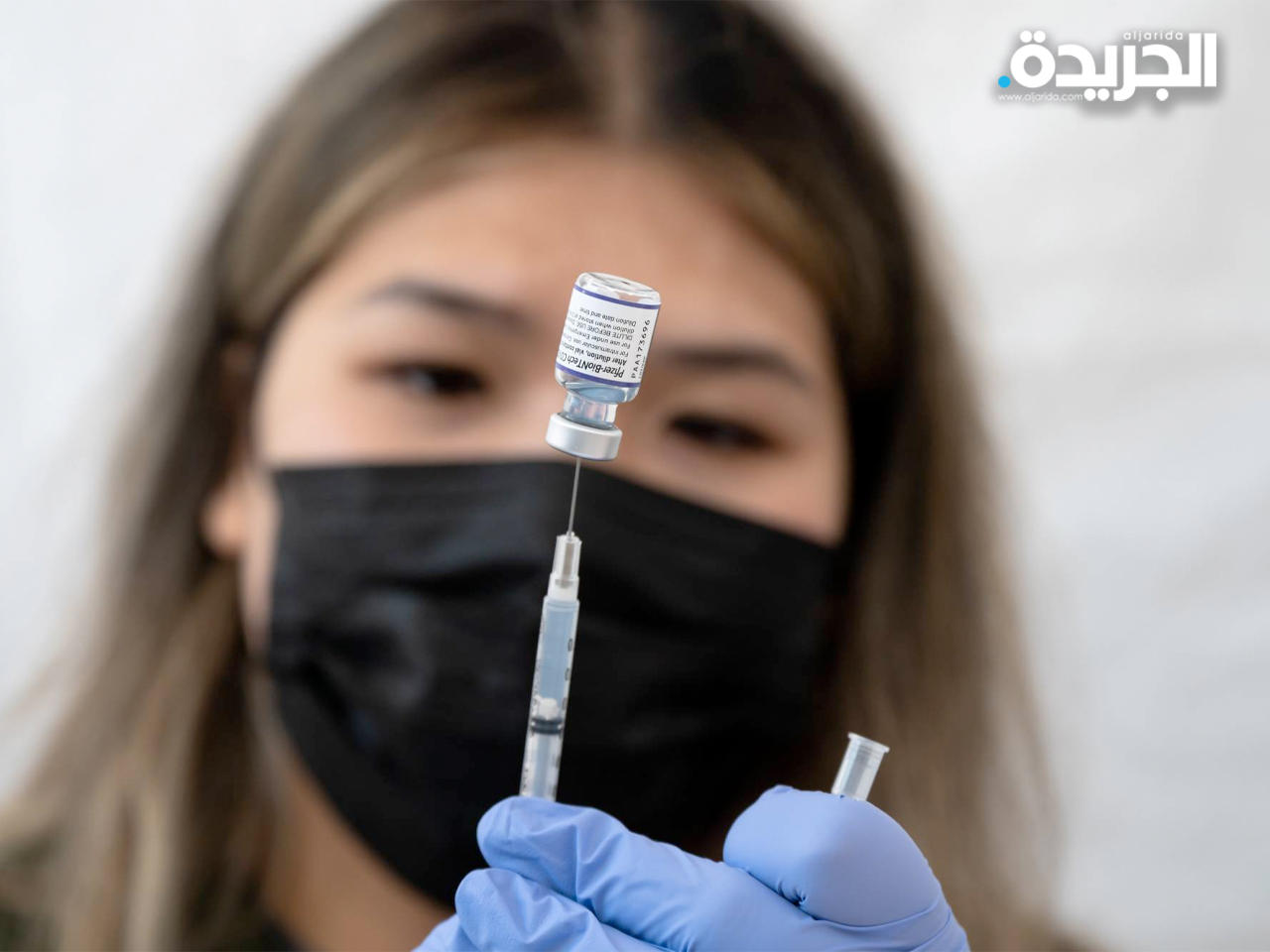 «فايزر» تعد لتطوير لقاحها للتصدي لمحتور أوميكرون