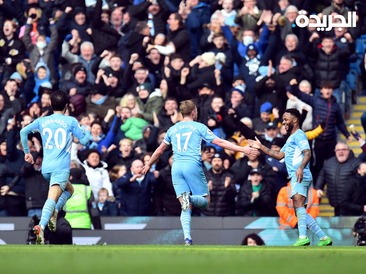 سيتي يتصدر الدوري الإنجليزي بفارق 13 نقطة