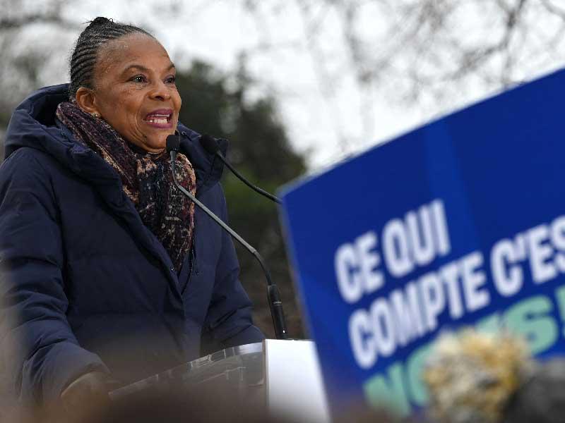  وزيرة العدل السابقة كريستيان توبيرا 