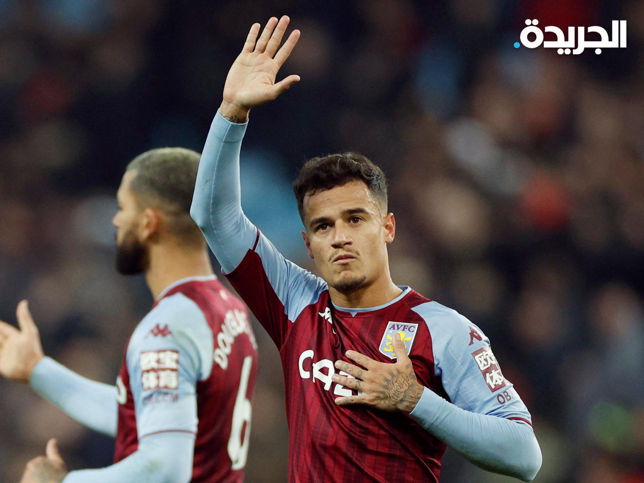 البرازيلي فيليب كوتينيو في أول ظهور له بقميص أستون فيلا