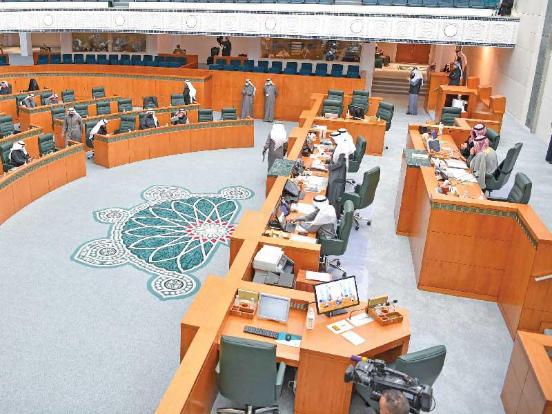 جانب من جلسة مجلس الأمة أمس (تصوير عبدالله الخلف)