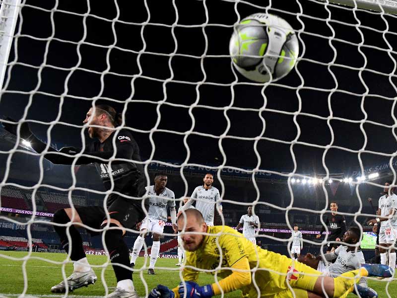 هدرف المدافع الإسباني سرخيو راموس