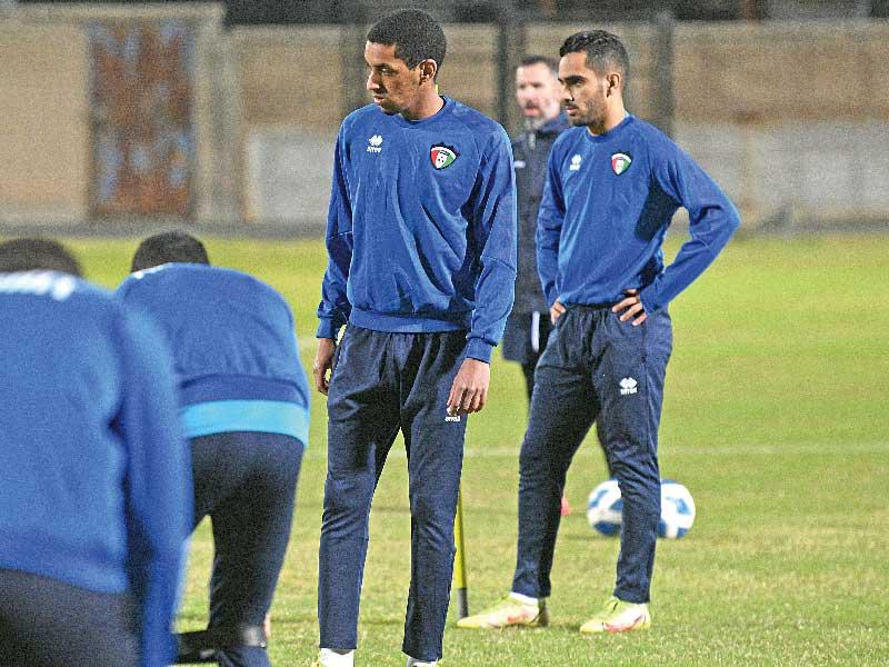 التدريب الأول لمنتخب الكويت أمس الأول