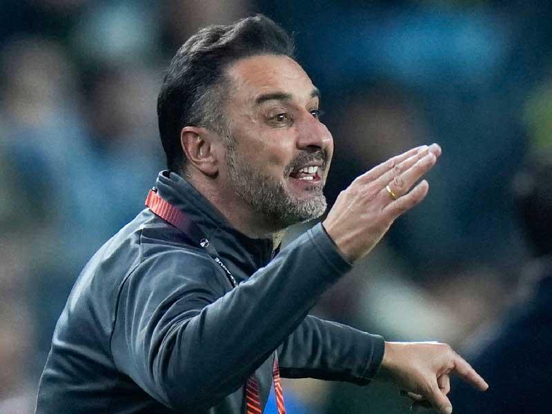 البرتغالي فيتور بيرييرا 