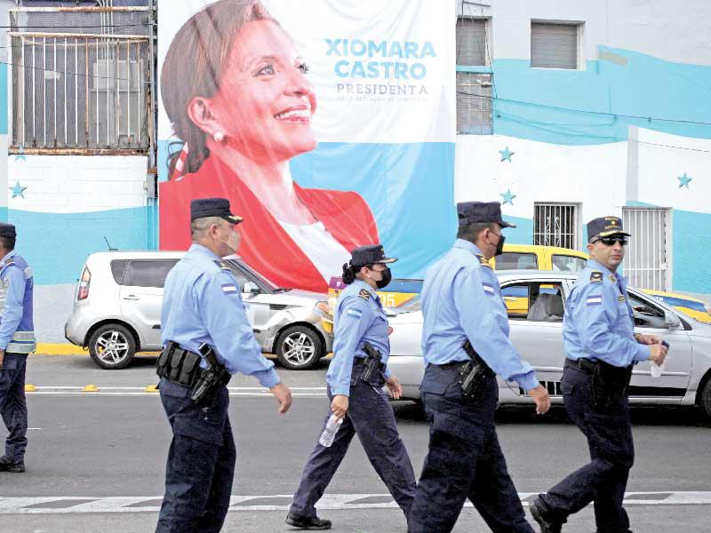  رئيسة هندوراس المنتخبة زيومارا كاسترو