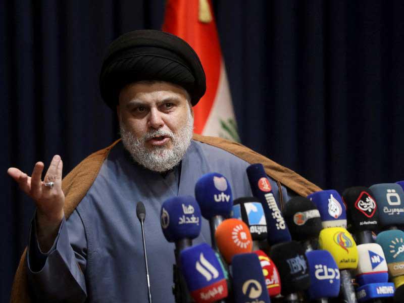  زعيم التيار الصدري مقتدى الصدر