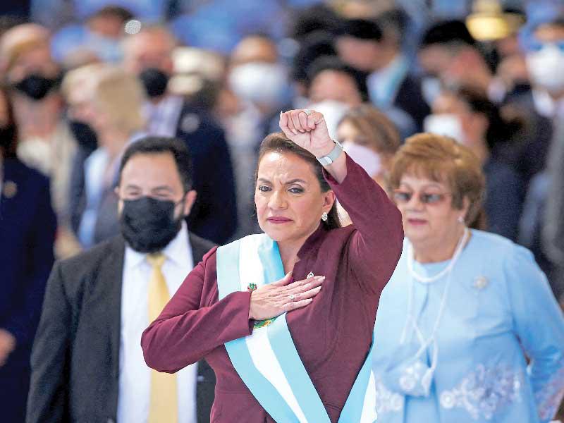 رئيسة الهندوراس زيومارا كاسترو