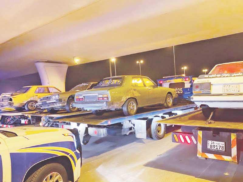 جانب من السيارات المضبوطة