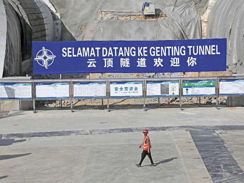 مشروع صيني في ماليزيا كجزء من «مبادرة الحزام والطريق»     (رويترز)