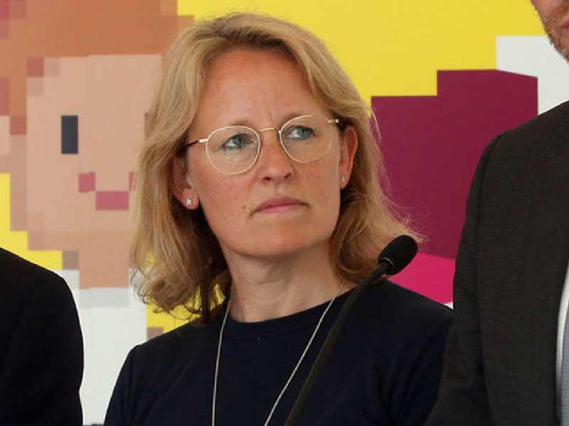 الرئيسة الجديدة لرابطة الدوري الألماني لكرة القدم دوناتا هوبفن