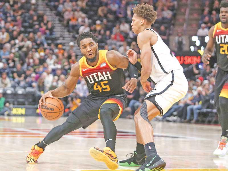 ميتشل نجم جاز وادوارد نجم نتس