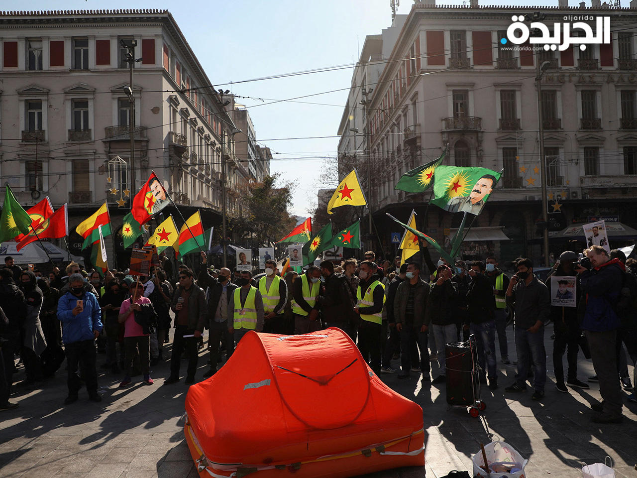 المئات يتظاهرون في أثينا ضد إبعاد المهاجرين