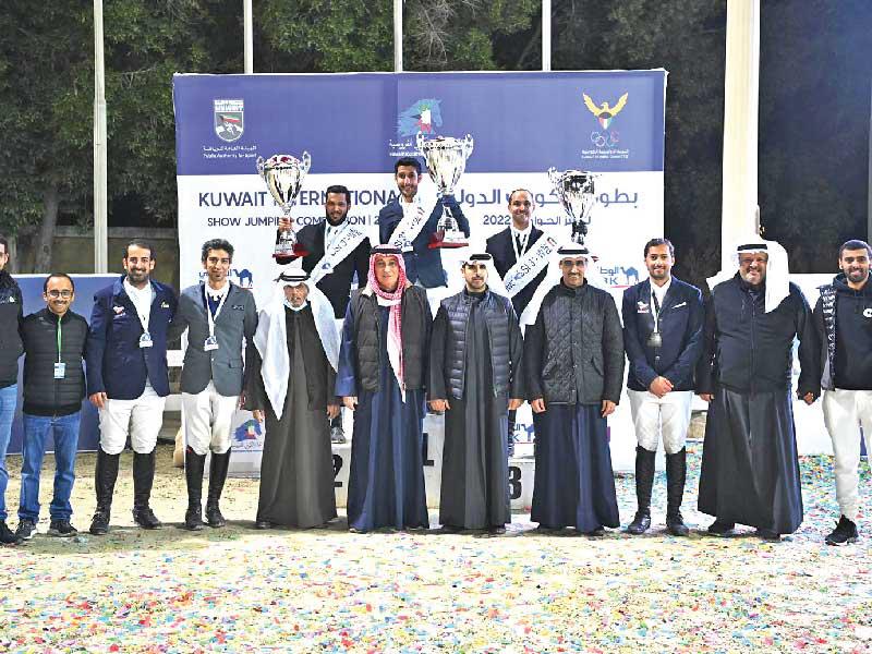 الناصر وحيات يتوجان الأبطال