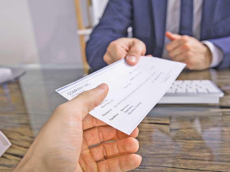  نمو التعاملات بالشيكات المصرفية