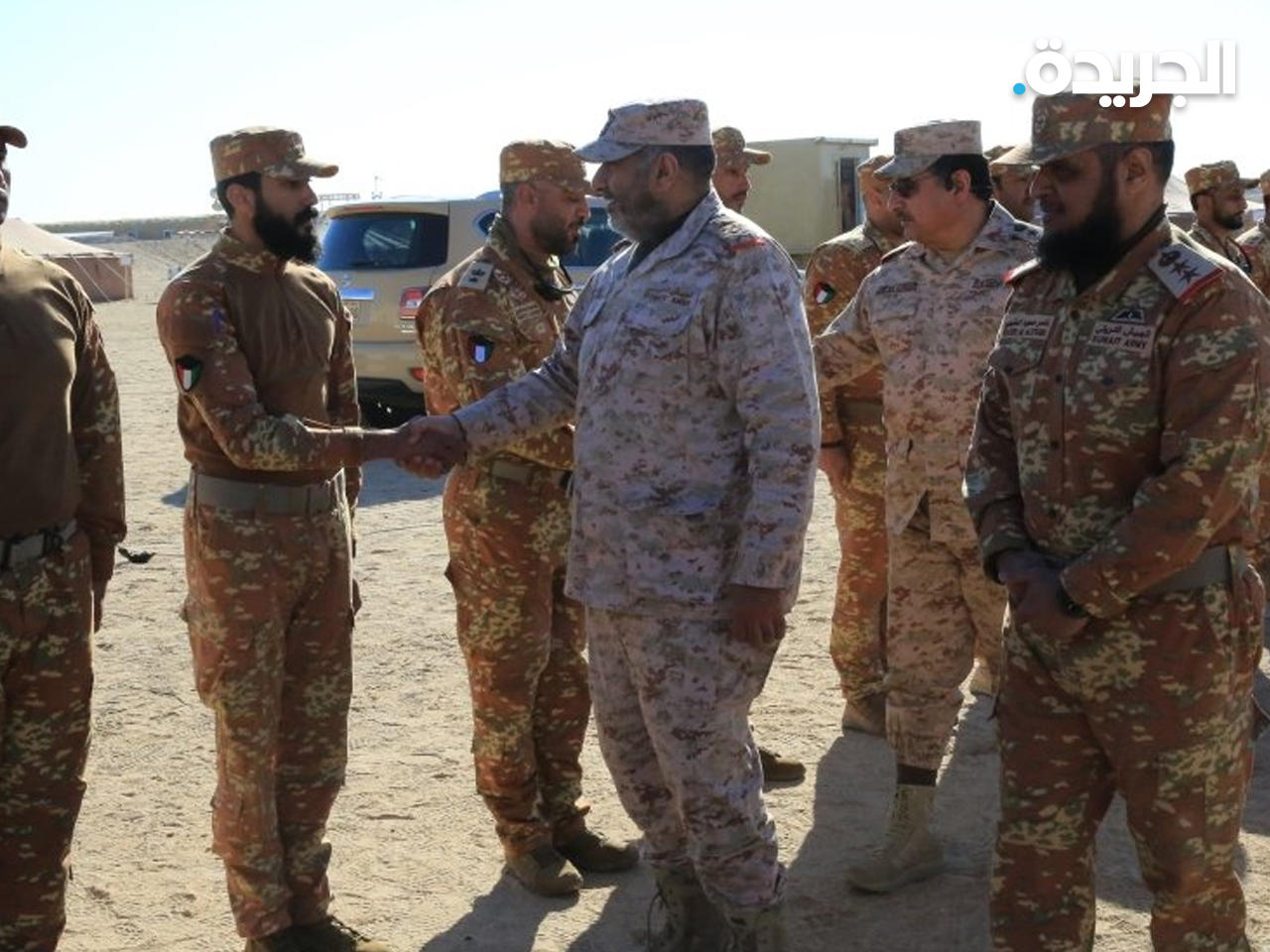 رئيس الأركان خلال تفقده لواء «المغاوير» بالأديرع
