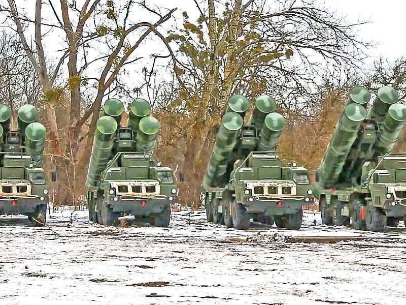 أنظمة S400 روسية في بيلاروسيا حسب صورة وزعتها وزارة الدفاع الروسية
