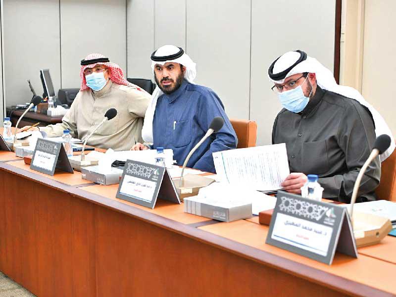 اجتماع سابق للجنة الأولويات