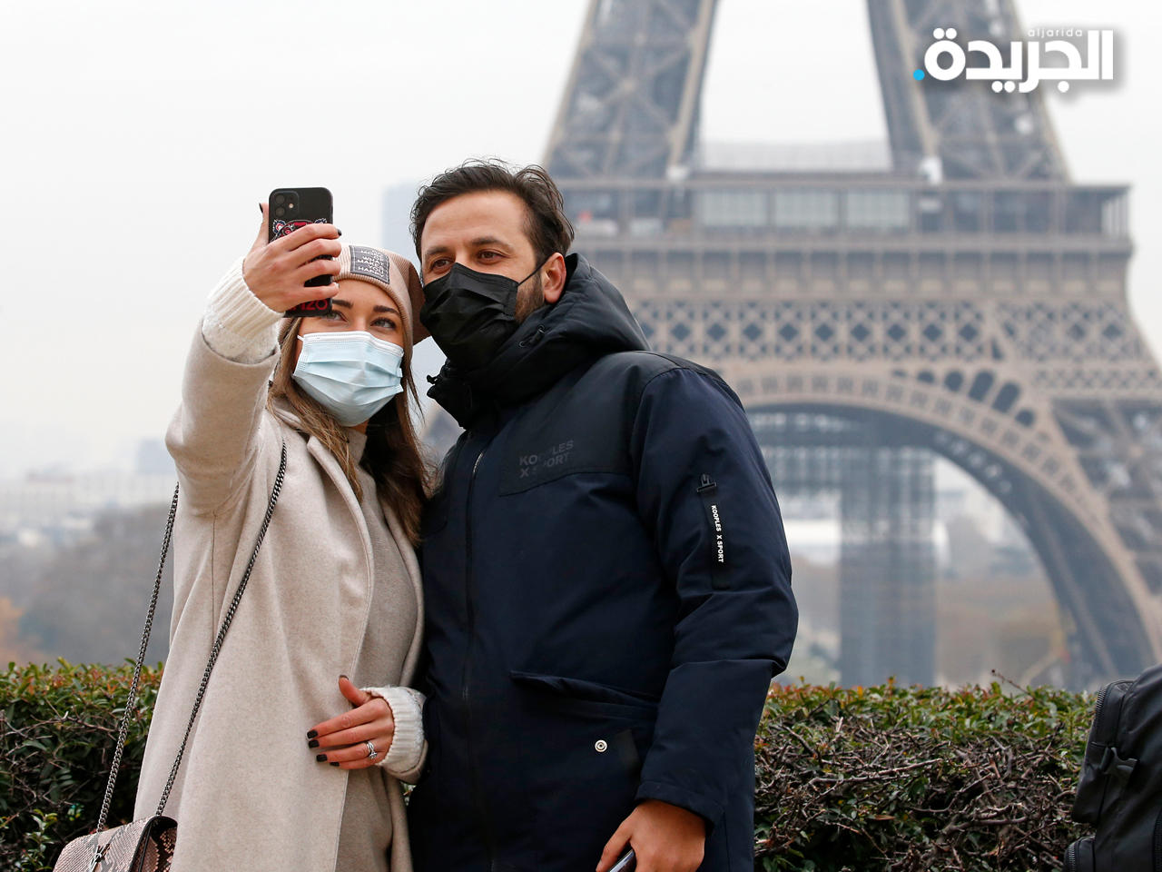 فرنسا تلغي إلزامية ارتداء الكمامات في الأماكن المغلقة