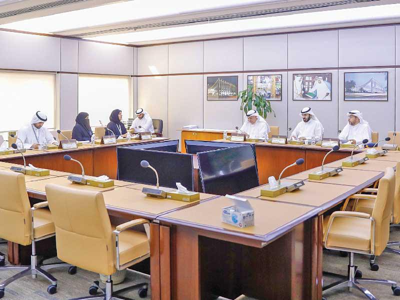 لجنة المرأة والأسرة