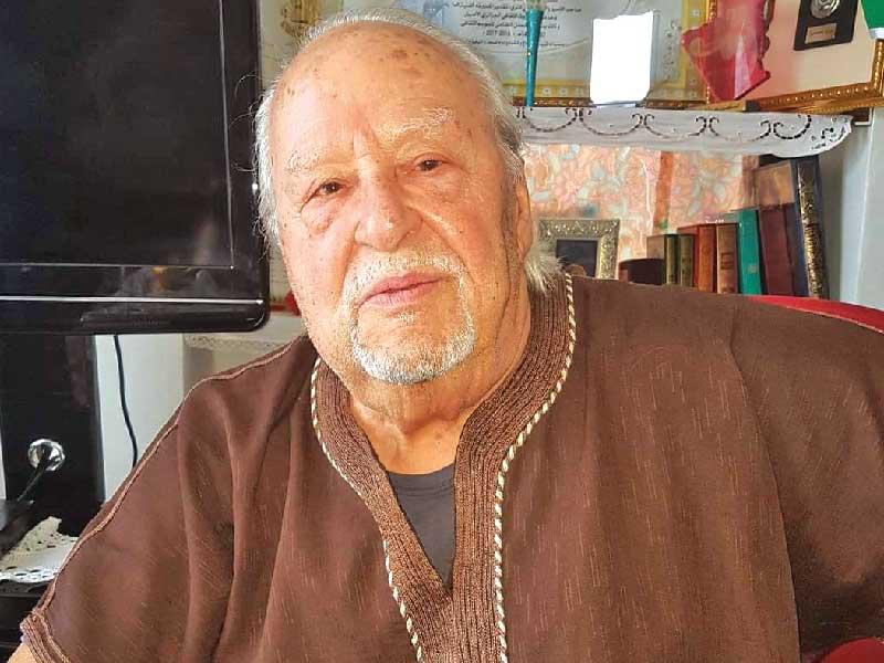 الممثل مصطفى برور