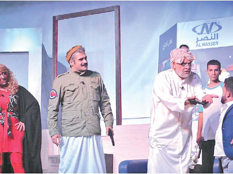 داود حسين ومحمد عاشور بالمسرحية