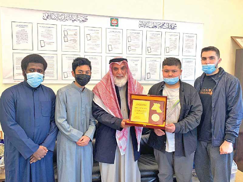 معهد السميط الديني يكرِّم «إحياء التراث»