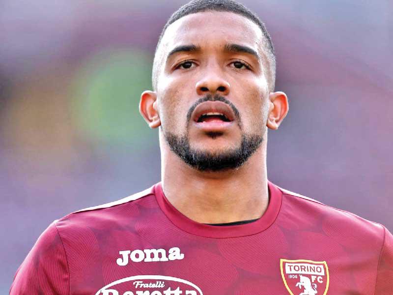 قلب دفاع تورينو الإيطالي بريمير