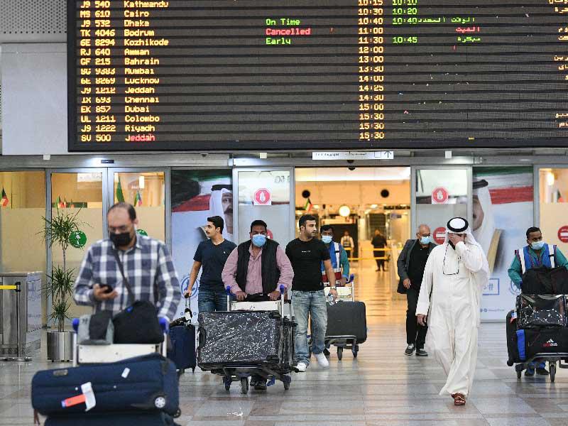 مطار الكويت