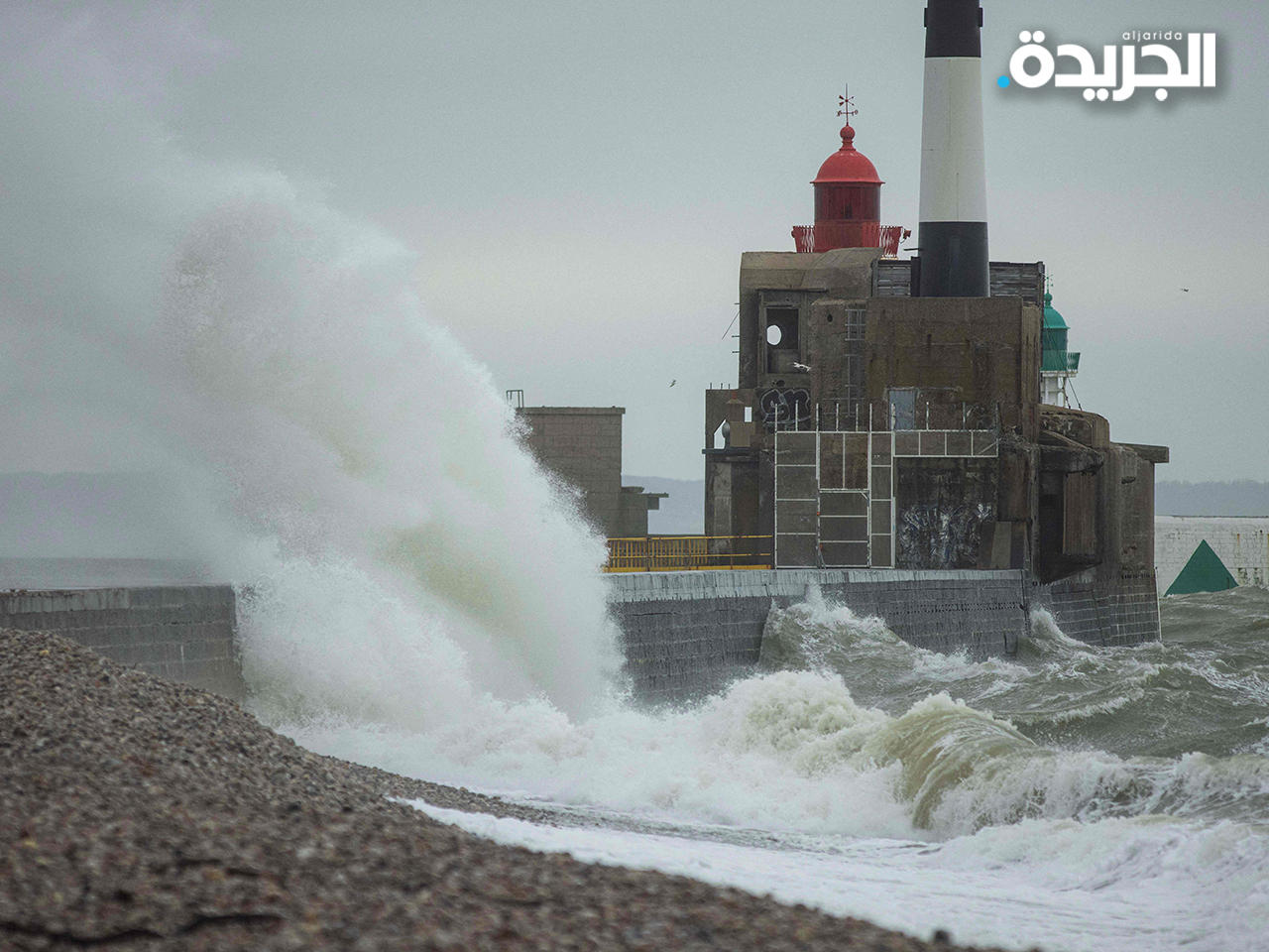 انقطاع التيار عن حوالي 130 ألف منزل في فرنسا بسبب عاصفة