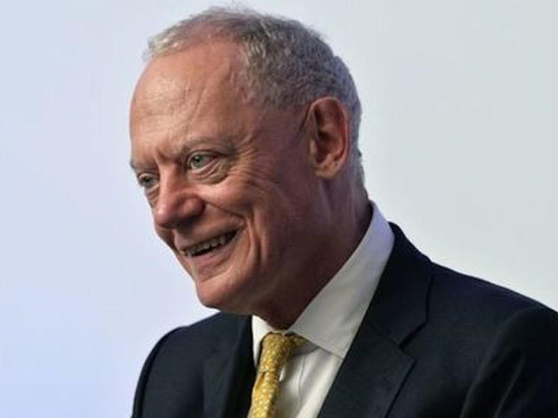  الوزير البريطاني لشؤون الاستثمار بوزارة التجارة الدولية ووزارة الأعمال والطاقة والاستراتيجية الصناعية اللورد جيري غريمستون