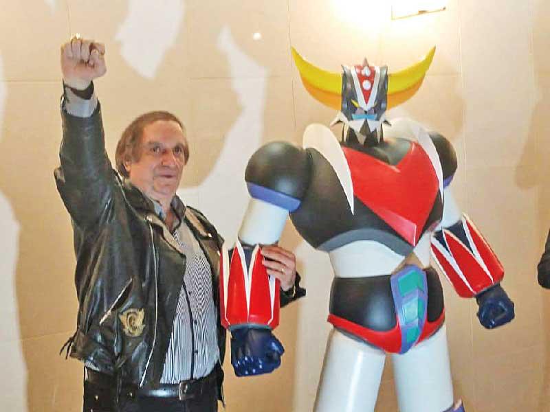 الفنان اللبناني سامي كلارك